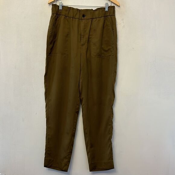 Banana Republic olive green elastic waistband pull on pants Size M EUC - Picture 2 of 8